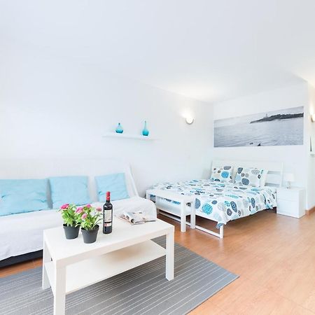 Nice Studio In Siesta 2 In Puerto Alcudia 3 Apartment Exterior photo